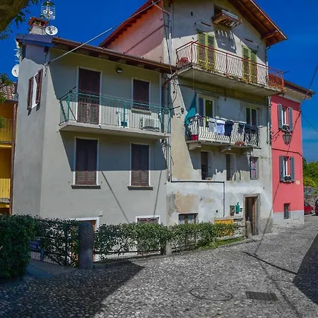 Azure In By Wonderful Italy * בלאג'יו